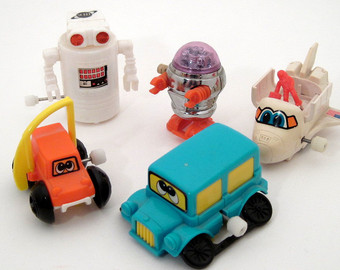 wind up toys with keys